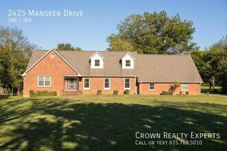 Building Photo - 2425 Mansker Dr
