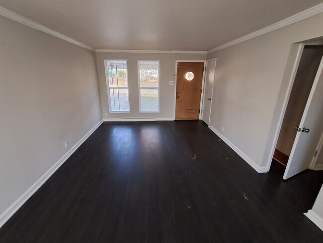 Foto del edificio - Gloucester Glow-up