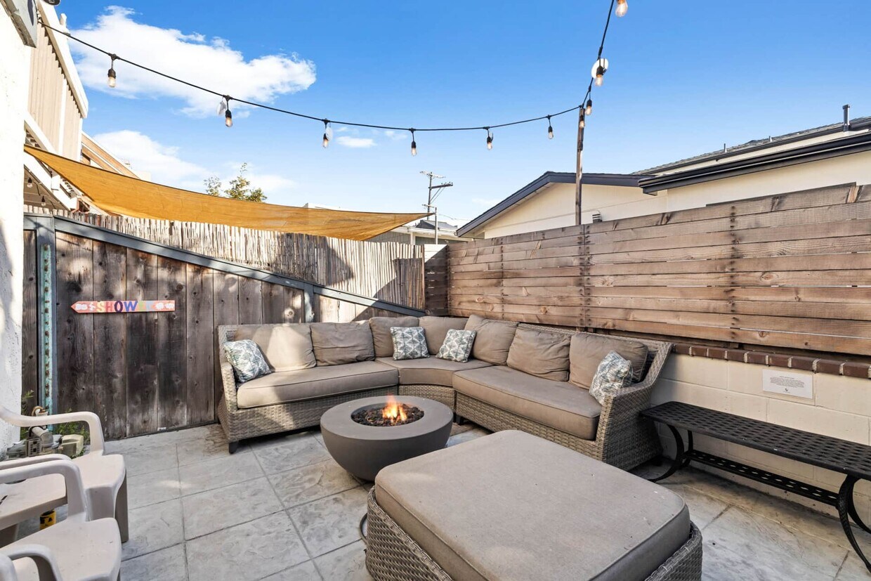 Foto principal - 818 Rockaway Ct