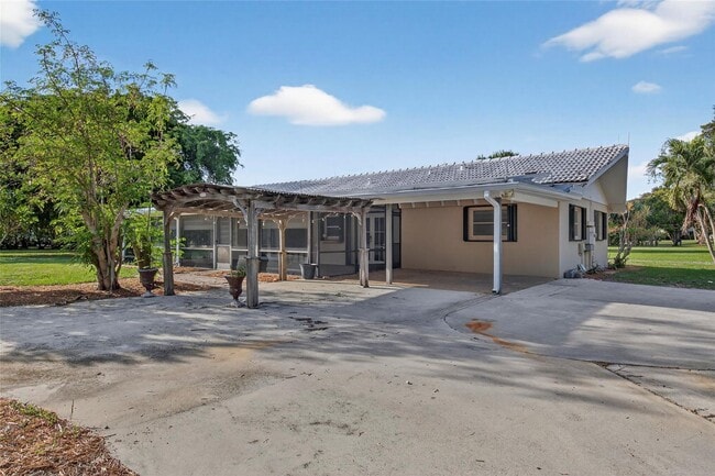 Foto del edificio - 6852 Skyline Dr