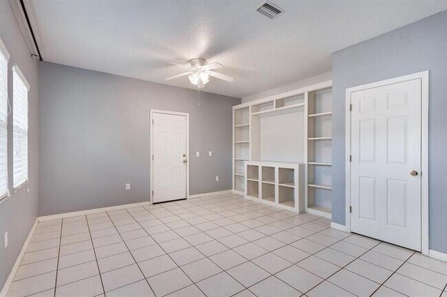 Foto del edificio - 6205 South Main Avenue, Tampa, FL, 33611