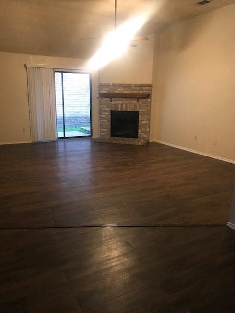 Building Photo - 2025 Norcross Dr