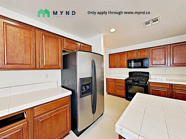 Building Photo - 4 br, 2.5 bath House - 10169 Jenny Lynn Way