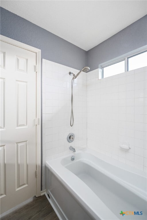 Building Photo - 2611 Haven Dr