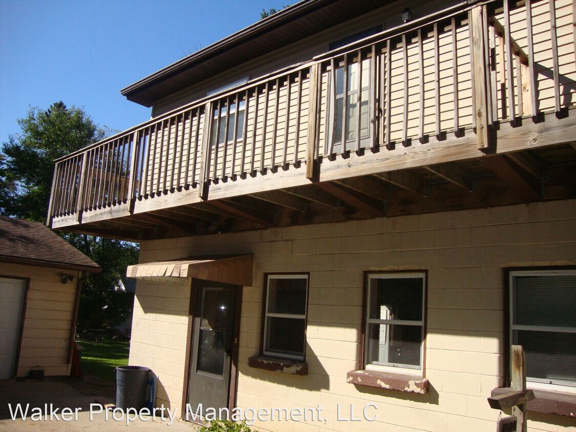Foto principal - 1012-1014 S Washington St