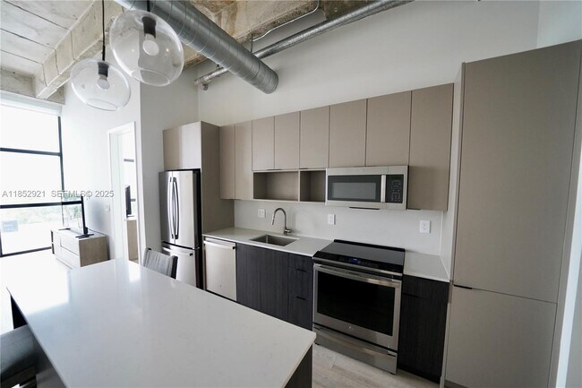 Foto del edificio - 7920 NE 2nd Ave