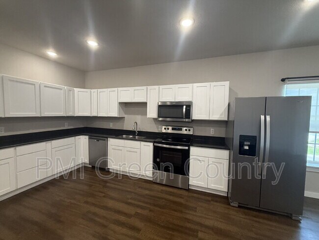 Foto del edificio - 13527 S Mingo Rd