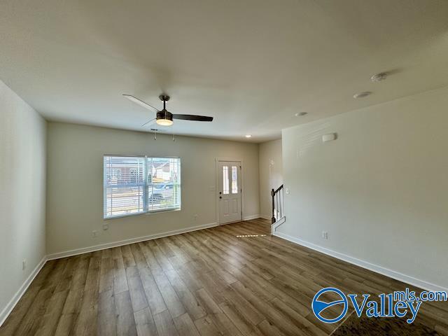 Building Photo - 418 Falls Pointe