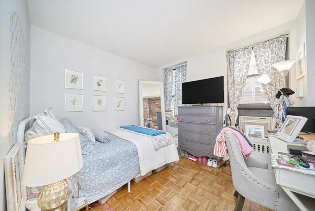 Foto del edificio - 2 bedroom in New York NY 10036