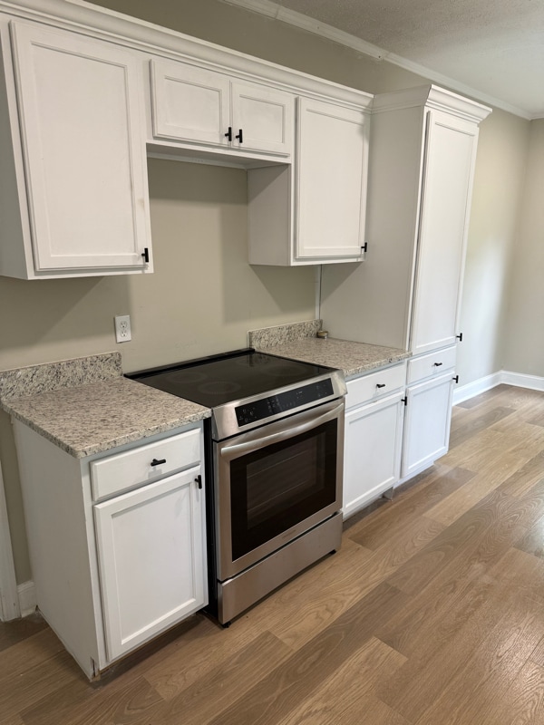 Building Photo - 501 5th St