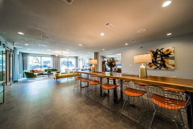 Foto del edificio - Not Just An Apt. It Is A 1 BR For Rent