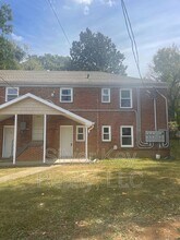 Building Photo - 804 Ingleside Ave