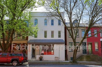 Building Photo - 28 E Vine St