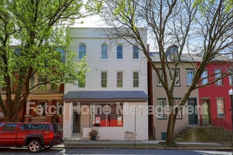 Building Photo - 28 E Vine St