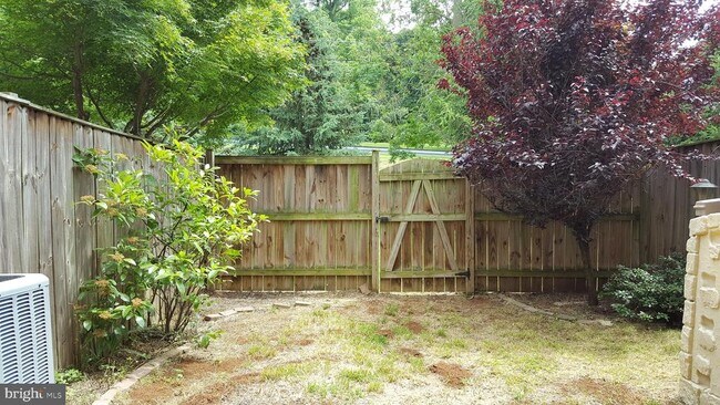 Building Photo - 131 Eagles Ridge