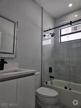 Building Photo - 386 Bell Blvd
