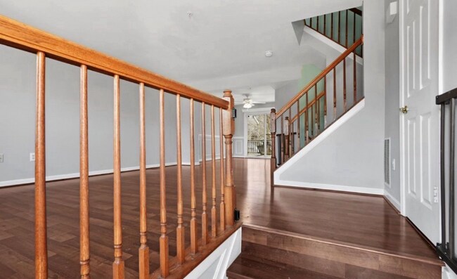 Building Photo - 216 Mulberry Ridge Ct