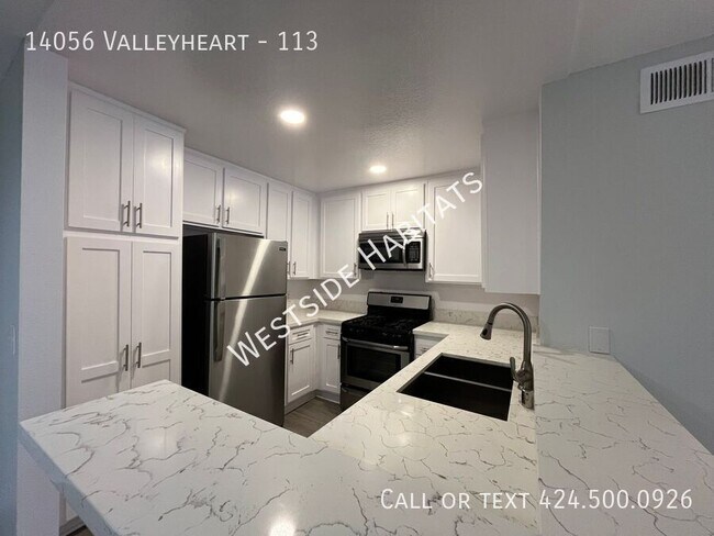 Foto del edificio - 14056 Valleyheart-113