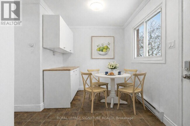 Photo du bâtiment - 1200 Cheapside St