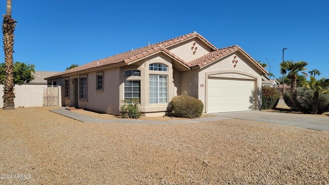 Foto del edificio - 13132 W Sheridan St