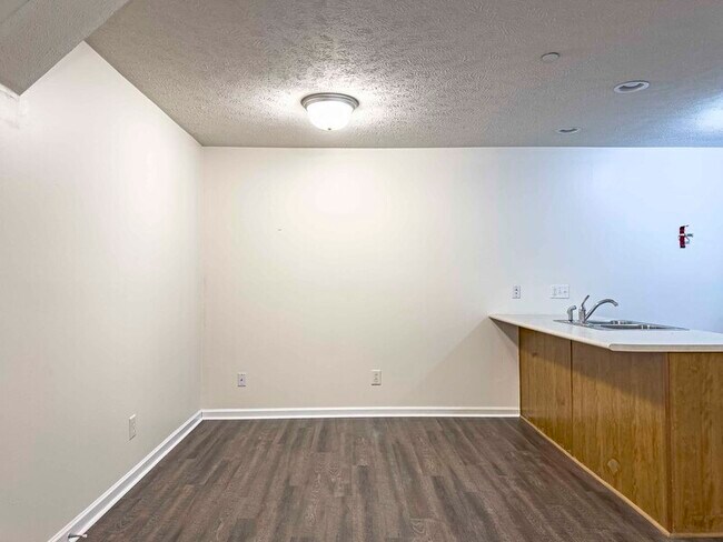 Foto del edificio - 1644 Golf Club Ln