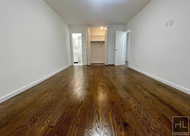 Building Photo - EAST 56 STREET