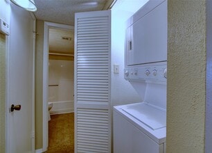 Building Photo - 12220 Copper Tree Pvt Ln