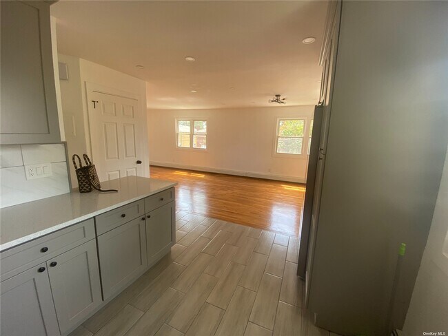 Foto del edificio - 145 Princeton St