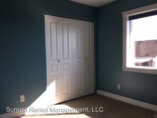 Foto del edificio - 942 Mule Deer Pl NW