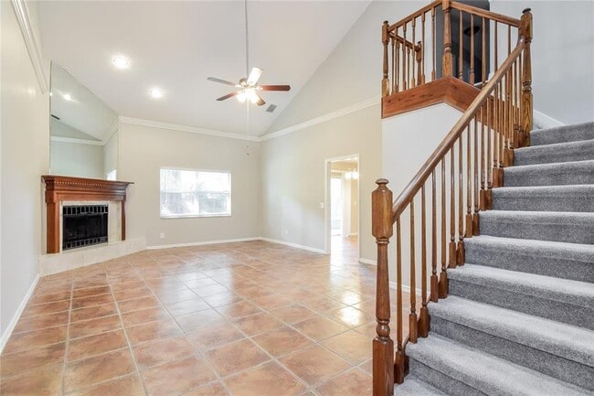 Building Photo - 2219 Glen Mist Dr