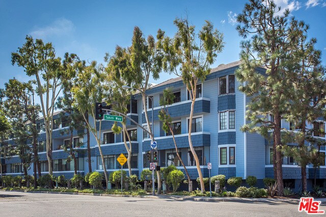 310 Tahiti Way Unit 106 Marina Del Rey Ca 90292 Condo For Rent Building Photo 310 Tahiti Way