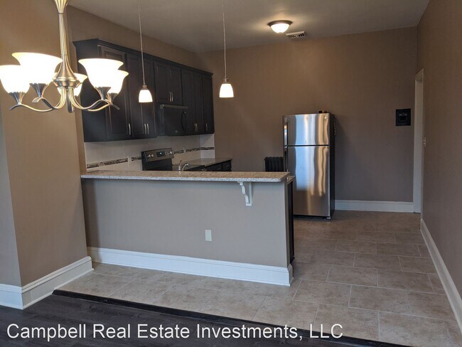 Building Photo - 2 br, 1 bath Apartment - 231 E.Broad St
