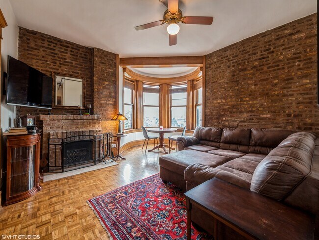 Foto del edificio - 2800 N Pine Grove Ave