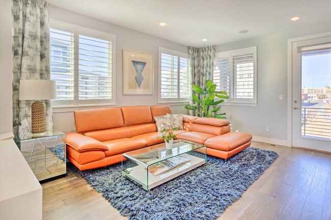 Foto del edificio - 4260 E Warren Ave