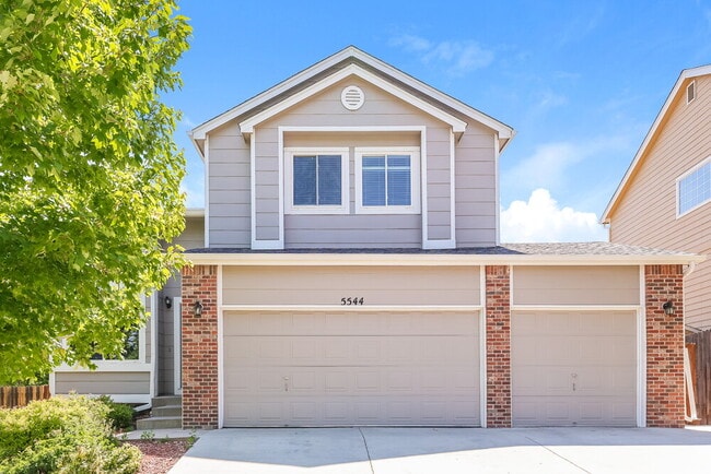 Building Photo - 5544 S Wenatchee St