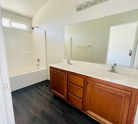 Foto del edificio - This house will be move-in ready on May 18, 2026. This house is a great 3 bedroom house in a quit...