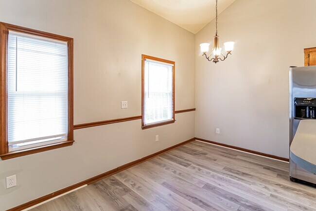 Building Photo - Beautiful 3 Bedroom Home in Summerville