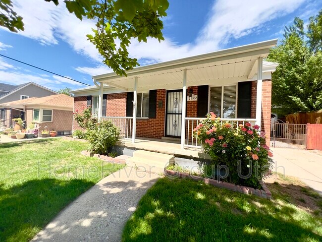 Foto del edificio - 2155 Westminster Ave