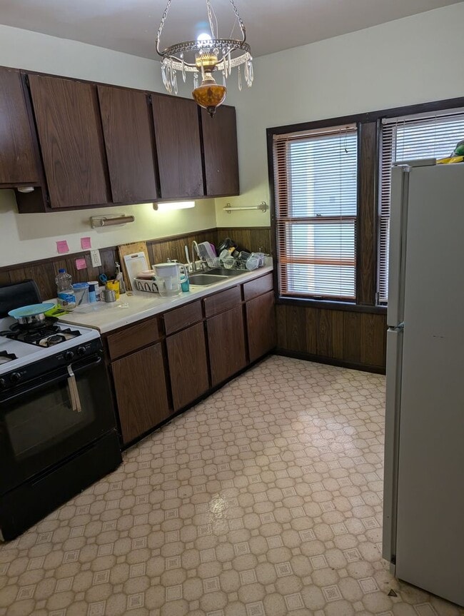 Building Photo - 2411 N Cramer St