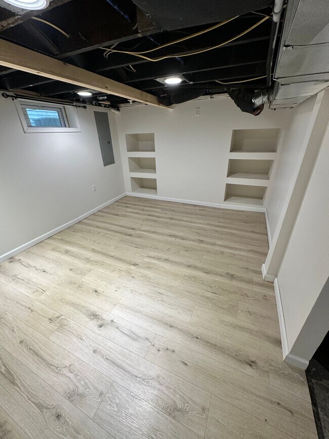 Foto del edificio - 2510 Duncan St