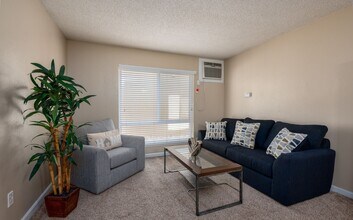 Interior Photo - River's Edge Apartments