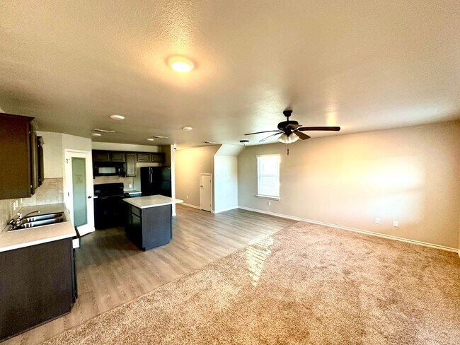 Foto del edificio - 2205 Martin Luther King Jr Blvd