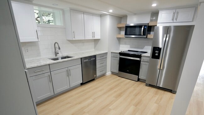 Building Photo - 1 Intervale Ave