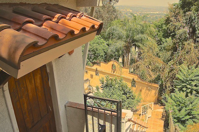 Puerta de entrada/patio trasero - 3916 Carnavon Way