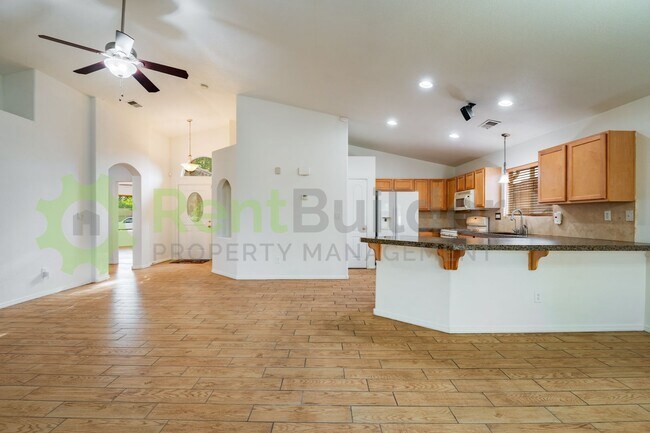 Foto del edificio - CALL US TODAY AT (505) 808-6467 TO SCHEDUL...