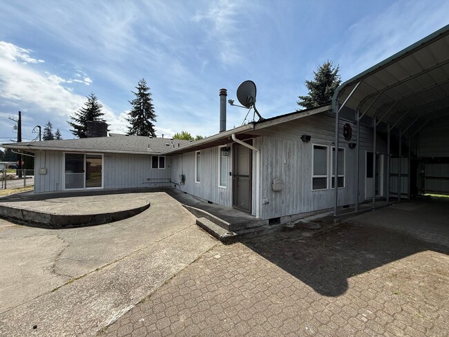 Building Photo - Beautiful 3 Bed Home for Rent in South Everett