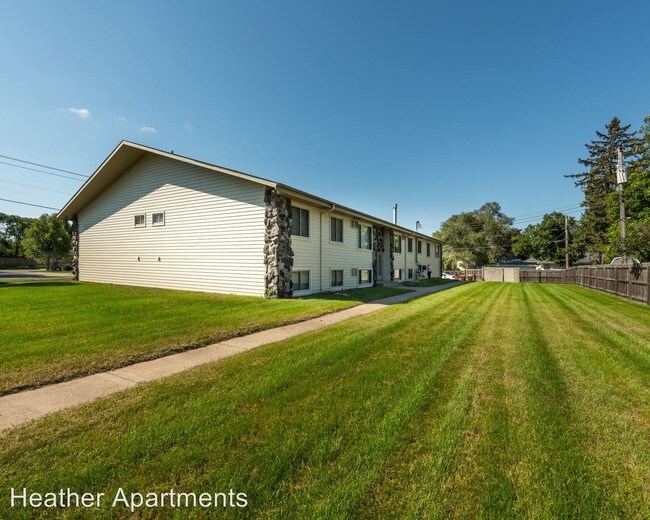 Foto del edificio - 2941-2941 113th Ave NW