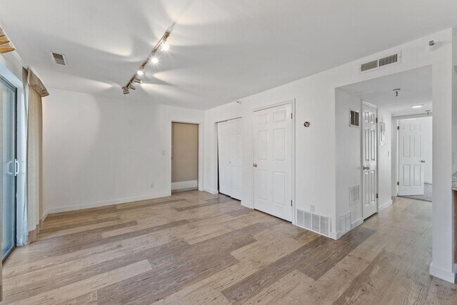Foto del edificio - 1650 Upper Ironhorse Loop