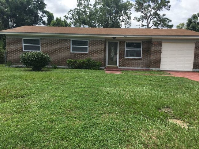 Building Photo - 5024 Foxboro Rd