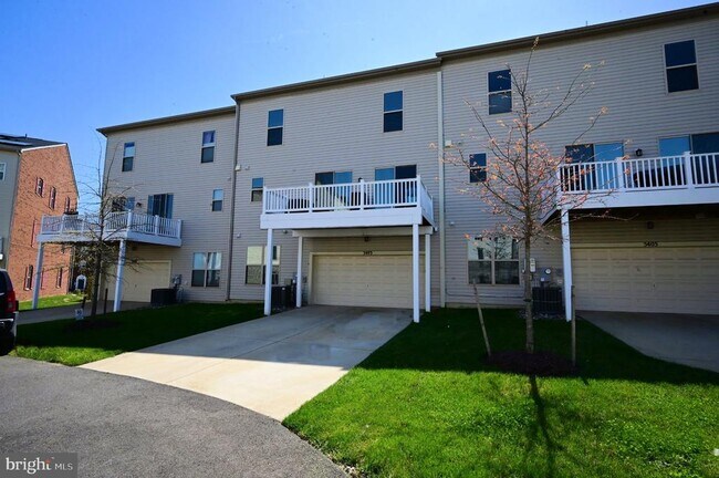 Foto del edificio - 5403 Woodyard Rd